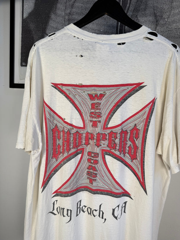 PERFECTLY THRASHED 90s WEST COAST CHOPPERS WHITE/RED LOGO SHIRT