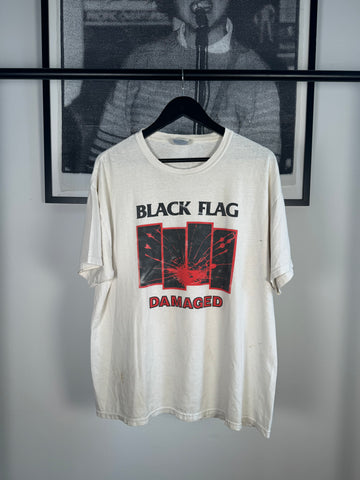 GRAIL 90'S AGED BLACK FLAG DAMAGED SHIRT