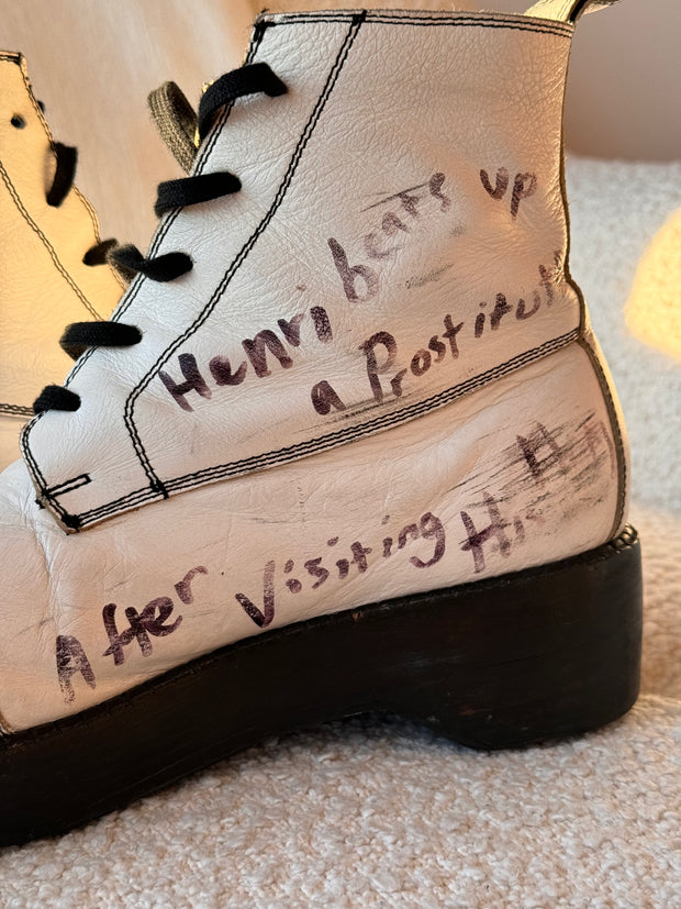 Spring/Summer 2018 “Henri’s Last Chance” Bottes En Cuir Hand-Drawn by Henri Alexander Levy