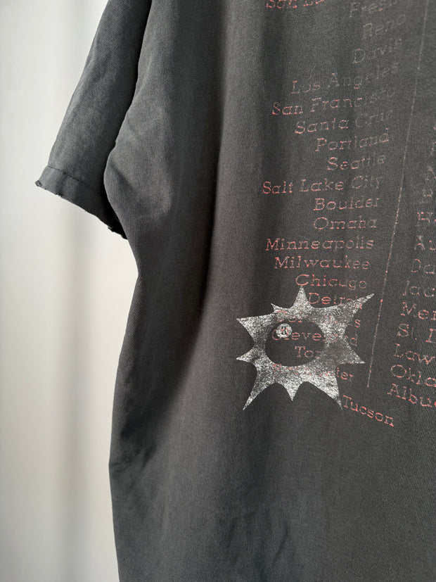 PERFECTLY THRASHED & FADED 90's SOCIAL DISTORTION DICE MARTINI & 8-BALL TOUR DATE SHIRT