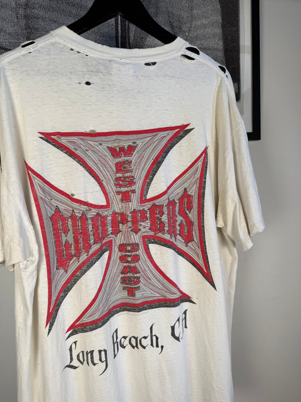 PERFECTLY THRASHED 90s WEST COAST CHOPPERS WHITE/RED LOGO SHIRT
