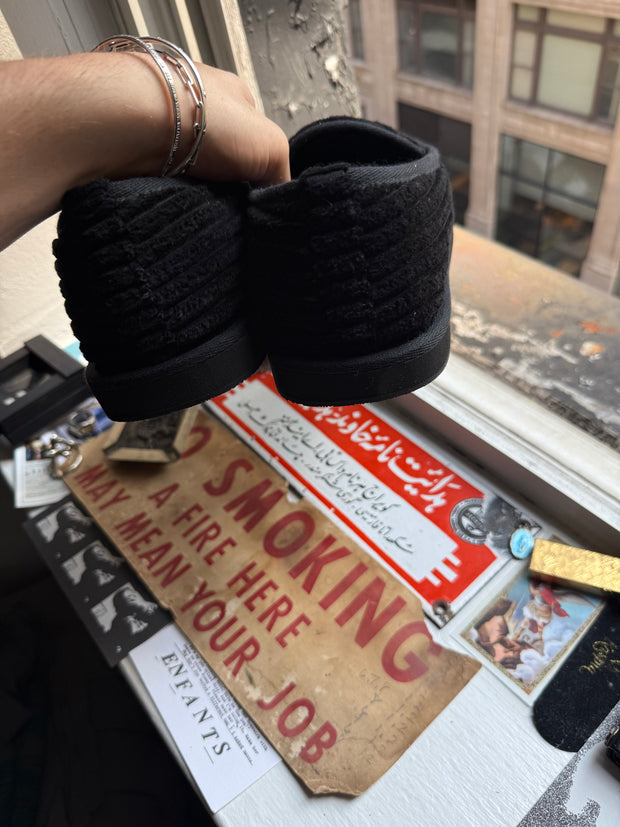 RARE 2025 DAGGER LOGO .925 SILVER CORDUROY MULE SLIPPERS w/ ORIGINAL BOX & RECEIPT (43)
