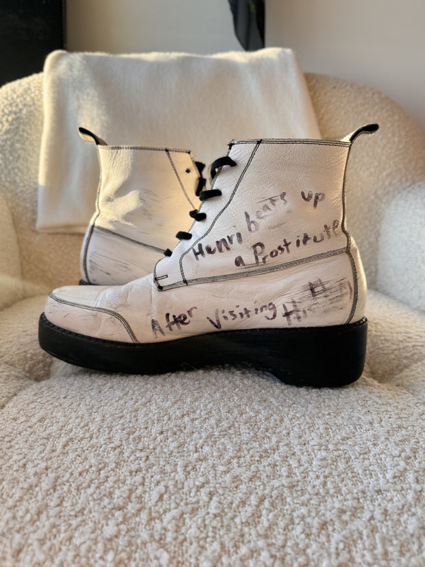 Spring/Summer 2018 “Henri’s Last Chance” Bottes En Cuir Hand-Drawn by Henri Alexander Levy