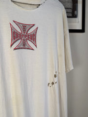PERFECTLY THRASHED 90s WEST COAST CHOPPERS WHITE/RED LOGO SHIRT