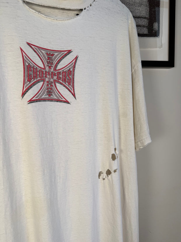 PERFECTLY THRASHED 90s WEST COAST CHOPPERS WHITE/RED LOGO SHIRT