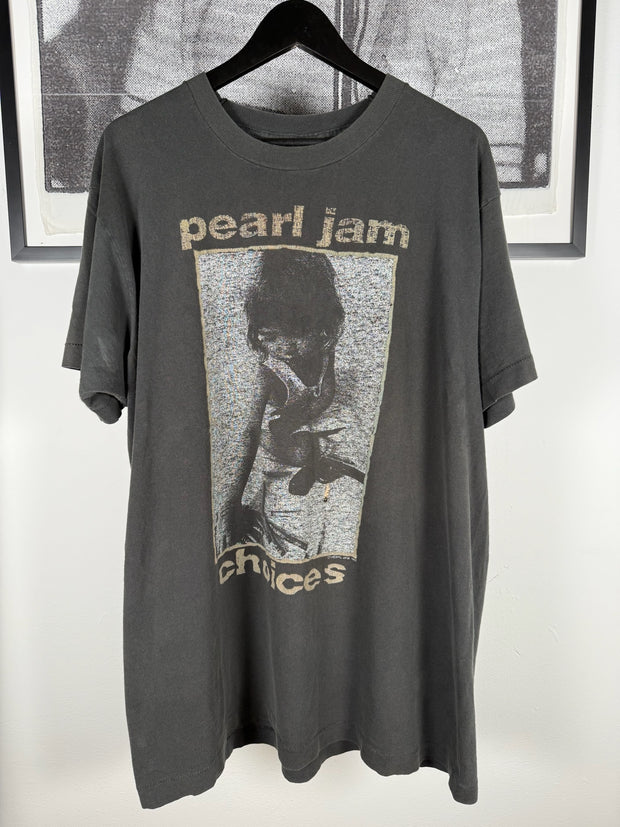 ULTIMATE VINTAGE GRAIL PEARL JAM CHOICES “9 OUT OF 10 KIDS PREFER CRAYONS TO GUNS” SHIRT