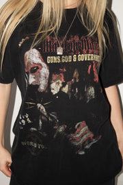 CLASSIC FADED MARILYN MANSON “GUNS GOD & GOVERNMENT” EARLY 2000s SHIRT